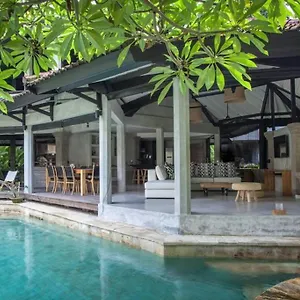 villa-fi.hotelsseminyak.net/